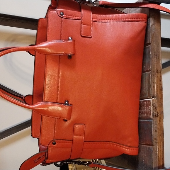 Coach swagger 27 - Picture 2 of 9